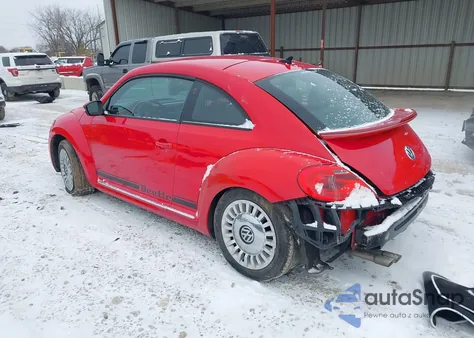 2014 Volkswagen Beetle 2.5L из США, поврежденный, VIN 3VWJX7AT3EM629089